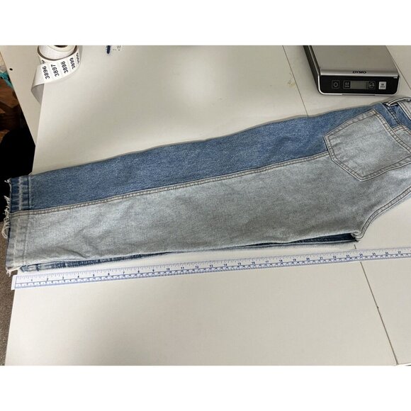 BDG Urban Outfitters Jessye Straight Spliced Two-Tone Jeans Women's Size 30 - Picture 8 of 10
